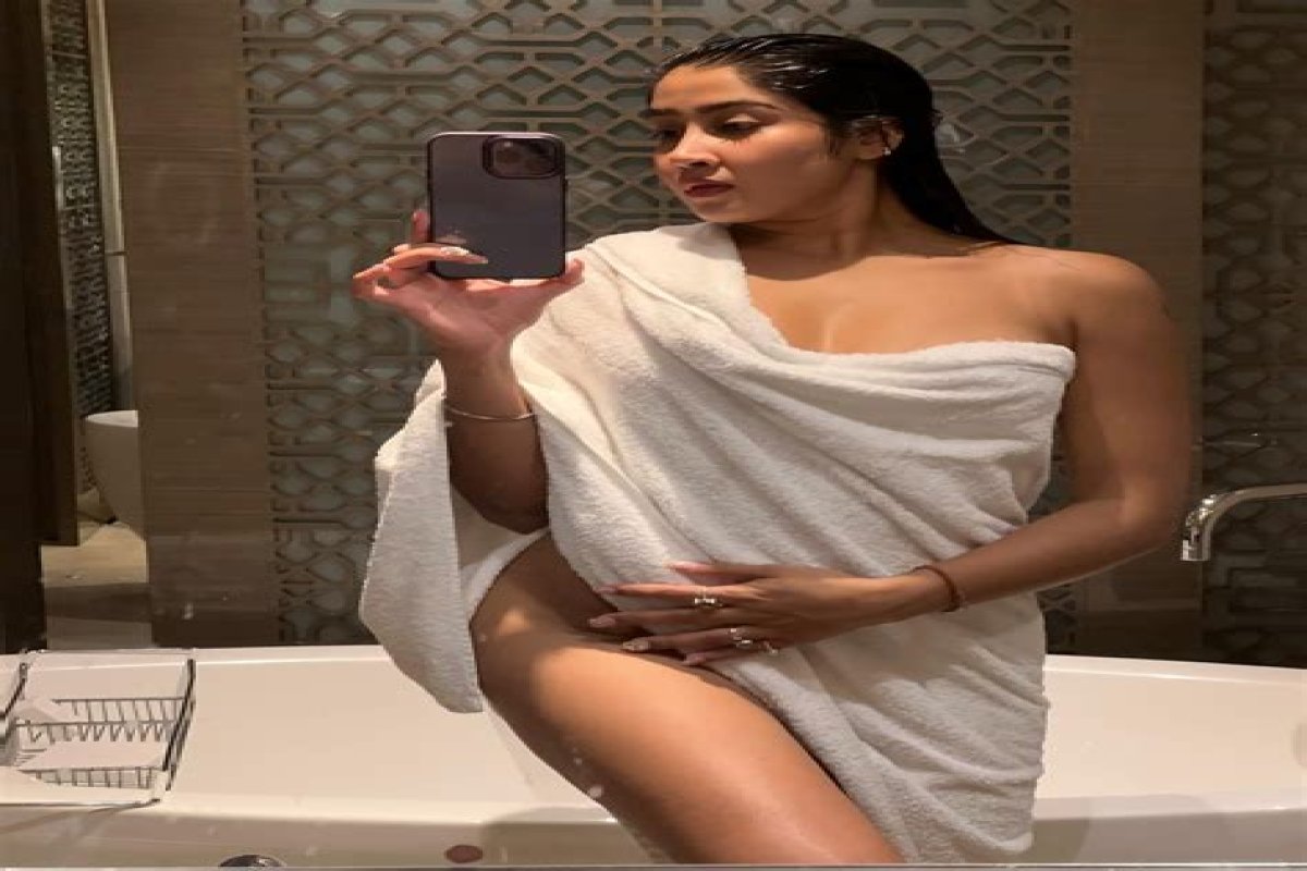Subhashree Sahu New Bathroom Video: A Deep Dive into the Viral Sensation Subhashree Sahu New Bathroom Video: A Deep Dive into the Viral Sensation